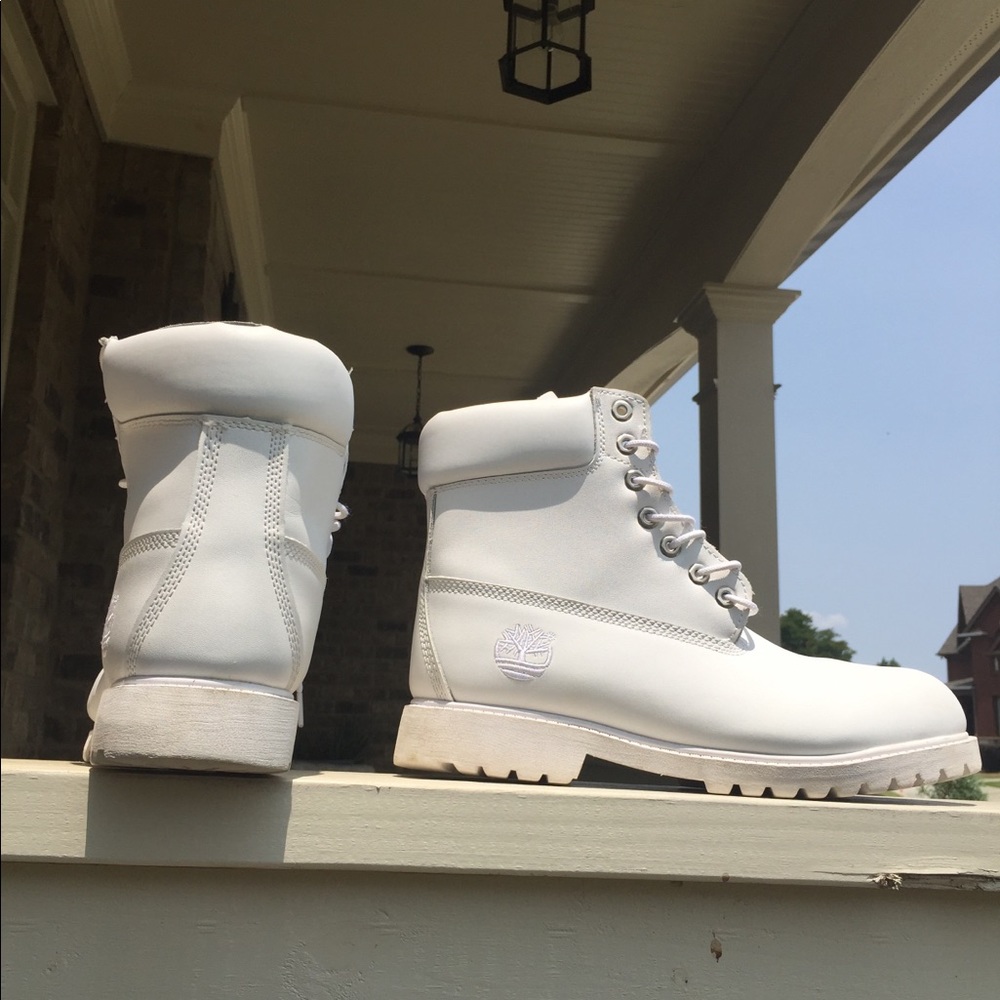 White timberland